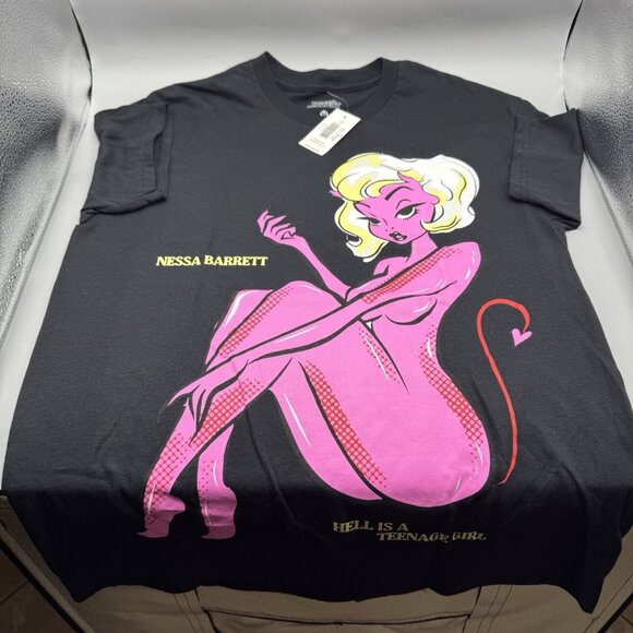 Nessa Barrett Hell Is A Teenage Girl T-Shirt Black Pink MEDIUM New - Picture 2 of 7